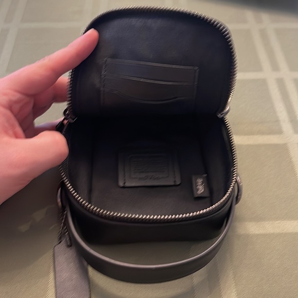 Coach top handle crossbody mini bag - Picture 4 of 4